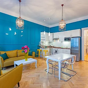 Apartment Colorful Wenceslas Square, Prague