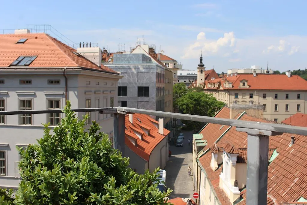 Agnes - Apartments Prague 0*,