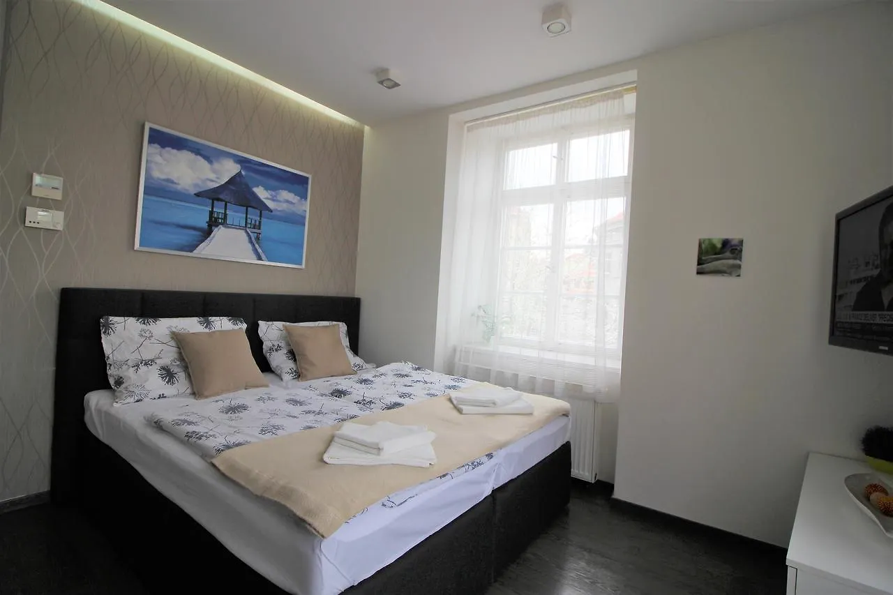 Agnes - Apartments Praga